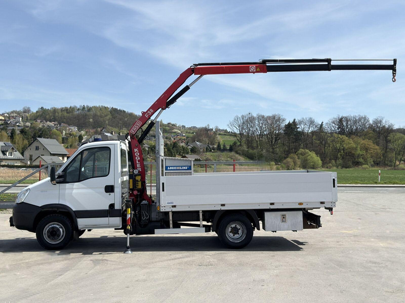 Iveco 65C14 - Platós teherautó, Darus autó: 5 kép. Iveco 65C14 - Platós teherautó, Darus autó: 5 kép.