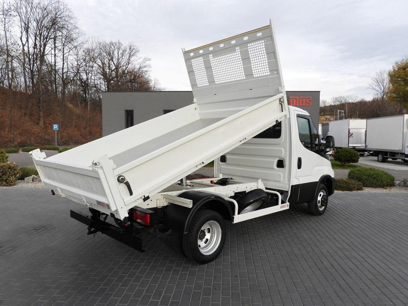 Iveco DAILY 35C14 - Billenőplatós kisteherautó: 3 kép. Iveco DAILY 35C14 - Billenőplatós kisteherautó: 3 kép.