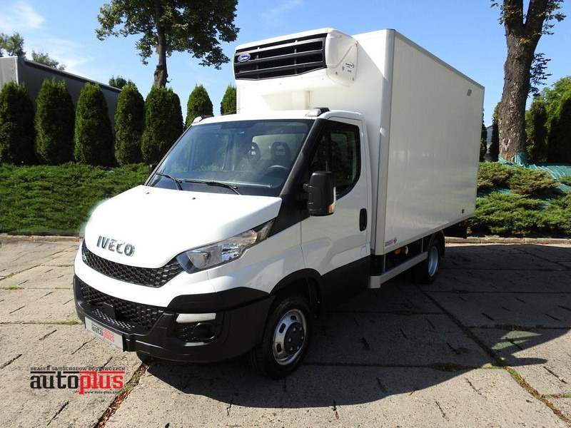 Iveco DAILY 35C15 KONTENER CHŁODNIA -12*C ZASILANIE 230V BLIŹNIACZE KO - Hűtős kisteherautó: 1 kép. Iveco DAILY 35C15 KONTENER CHŁODNIA -12*C ZASILANIE 230V BLIŹNIACZE KO - Hűtős kisteherautó: 1 kép.