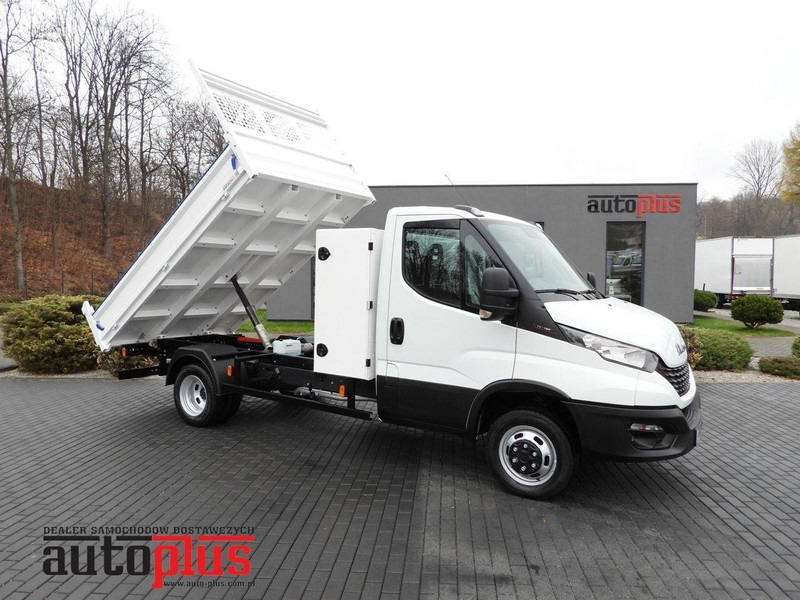 Iveco DAILY 35C16 - Billenőplatós kisteherautó: 1 kép. Iveco DAILY 35C16 - Billenőplatós kisteherautó: 1 kép.