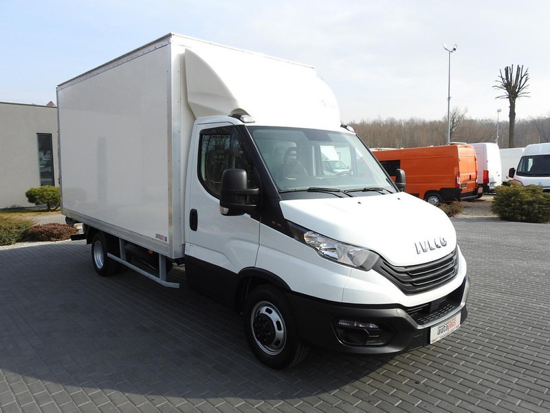 Iveco DAILY 35C16 KONTENER WINDA 8 PALET TEMPOMAT BLIŹNIACZE KOŁA KLIM - Dobozos kisteherautó: 4 kép. Iveco DAILY 35C16 KONTENER WINDA 8 PALET TEMPOMAT BLIŹNIACZE KOŁA KLIM - Dobozos kisteherautó: 4 kép.