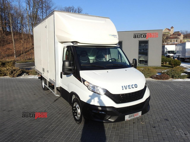 Iveco DAILY 35C16 KONTENER WINDA 8 PALET TEMPOMAT BLIŹNIACZE KOŁA KLIM - Dobozos kisteherautó: 1 kép. Iveco DAILY 35C16 KONTENER WINDA 8 PALET TEMPOMAT BLIŹNIACZE KOŁA KLIM - Dobozos kisteherautó: 1 kép.