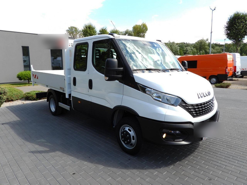Iveco DAILY 35C16 WYWROTKA PODWÓJNA KABINA DOKA 6 MIEJSC TEMPOMAT NAWI - Billenőplatós kisteherautó: 4 kép. Iveco DAILY 35C16 WYWROTKA PODWÓJNA KABINA DOKA 6 MIEJSC TEMPOMAT NAWI - Billenőplatós kisteherautó: 4 kép.