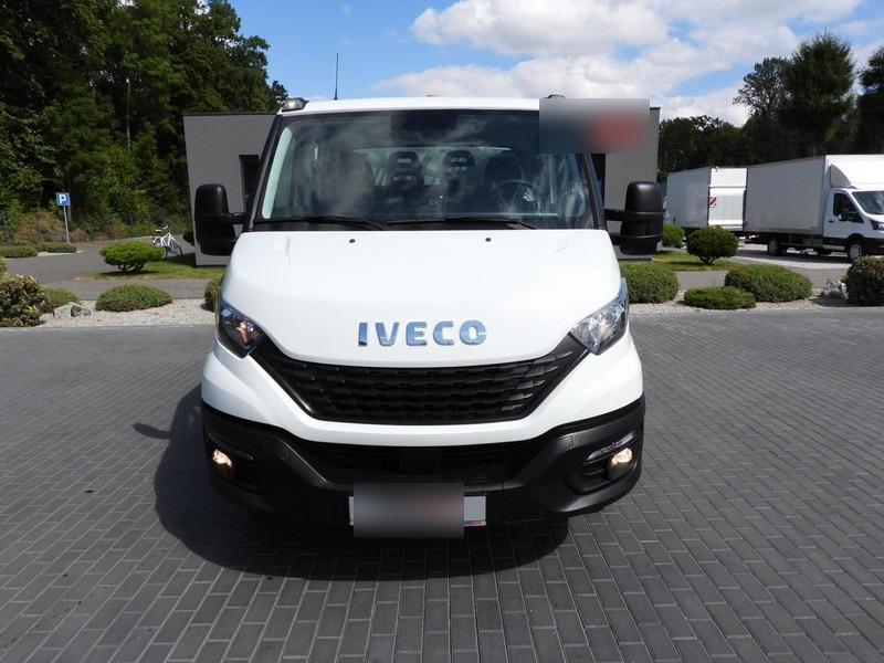 Iveco DAILY 35C16 WYWROTKA PODWÓJNA KABINA DOKA 6 MIEJSC TEMPOMAT NAWI - Billenőplatós kisteherautó: 5 kép. Iveco DAILY 35C16 WYWROTKA PODWÓJNA KABINA DOKA 6 MIEJSC TEMPOMAT NAWI - Billenőplatós kisteherautó: 5 kép.