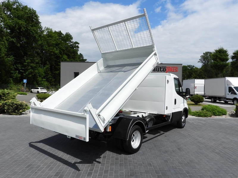 Iveco DAILY 35C16 WYWROTKA TEMPOMAT BLIŹNIACZE KOŁA KLIMATYZACJA 160K - Billenőplatós kisteherautó: 3 kép. Iveco DAILY 35C16 WYWROTKA TEMPOMAT BLIŹNIACZE KOŁA KLIMATYZACJA 160K - Billenőplatós kisteherautó: 3 kép.