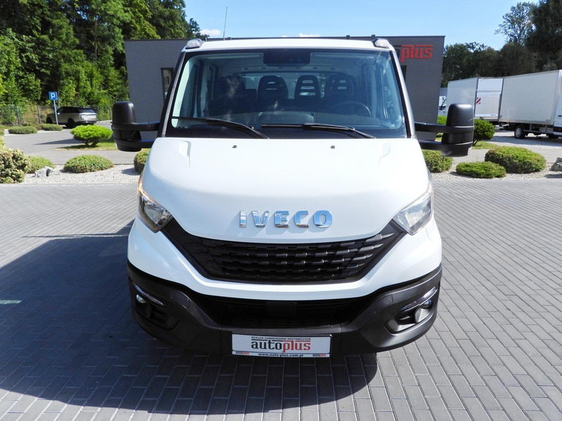 Iveco DAILY 35S14 SKRZYNIA PODWÓJNA KABINA DOKA 7 MIEJSC TEMPOMAT KLIM - Platós kisteherautó, Duplakabinos kisteherautó: 5 kép. Iveco DAILY 35S14 SKRZYNIA PODWÓJNA KABINA DOKA 7 MIEJSC TEMPOMAT KLIM - Platós kisteherautó, Duplakabinos kisteherautó: 5 kép.