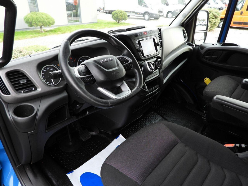Iveco DAILY 35S21 PLANDEKA 10 PALET WEBASTO TEMPOMAT NAWIGACJA LEDY AU - Ponyvás kisteherautó: 2 kép. Iveco DAILY 35S21 PLANDEKA 10 PALET WEBASTO TEMPOMAT NAWIGACJA LEDY AU - Ponyvás kisteherautó: 2 kép.
