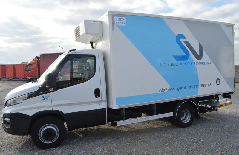 Iveco DAILY 60C15 REFRIGERATOR + SIDE AND REAR DOORS, LIFT FOLDED UNDE - Hűtős kisteherautó: 2 kép. Iveco DAILY 60C15 REFRIGERATOR + SIDE AND REAR DOORS, LIFT FOLDED UNDE - Hűtős kisteherautó: 2 kép.