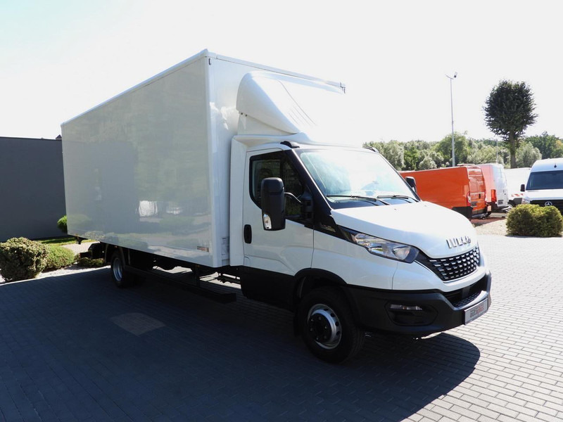 Iveco DAILY 72C18 WINDA 14 PALET TEMPOMAT PNEUMATYKA AUTOMAT HI-MATIC - Dobozos felépítményű teherautó: 4 kép. Iveco DAILY 72C18 WINDA 14 PALET TEMPOMAT PNEUMATYKA AUTOMAT HI-MATIC - Dobozos felépítményű teherautó: 4 kép.