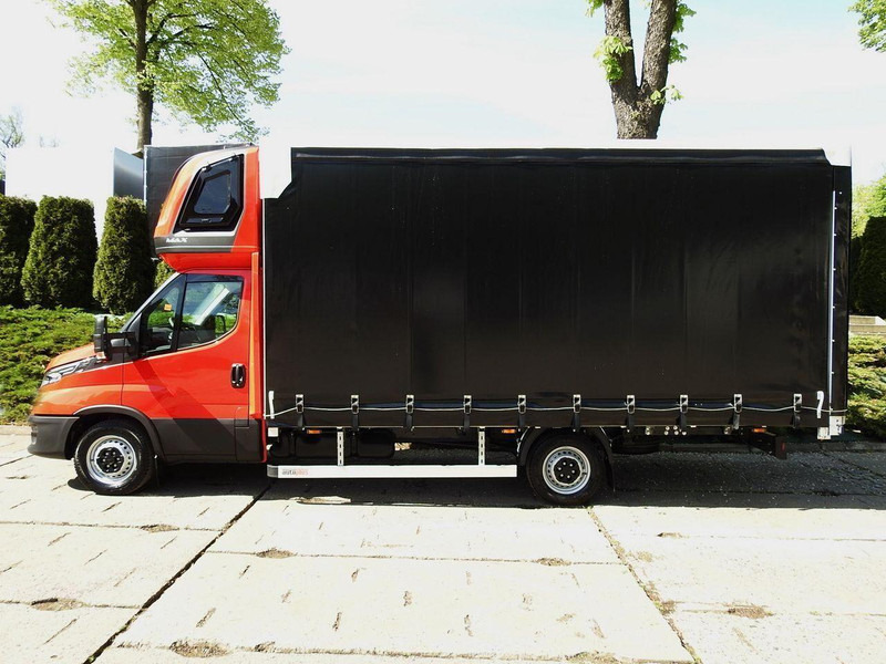 Új Ponyvás kisteherautó Iveco DAILY NOWY 35S18 CONNECT PLANDEKA 10 PALET WEBASTO KLIMATYZACJA: 9 kép. Új Ponyvás kisteherautó Iveco DAILY NOWY 35S18 CONNECT PLANDEKA 10 PALET WEBASTO KLIMATYZACJA: 9 kép.