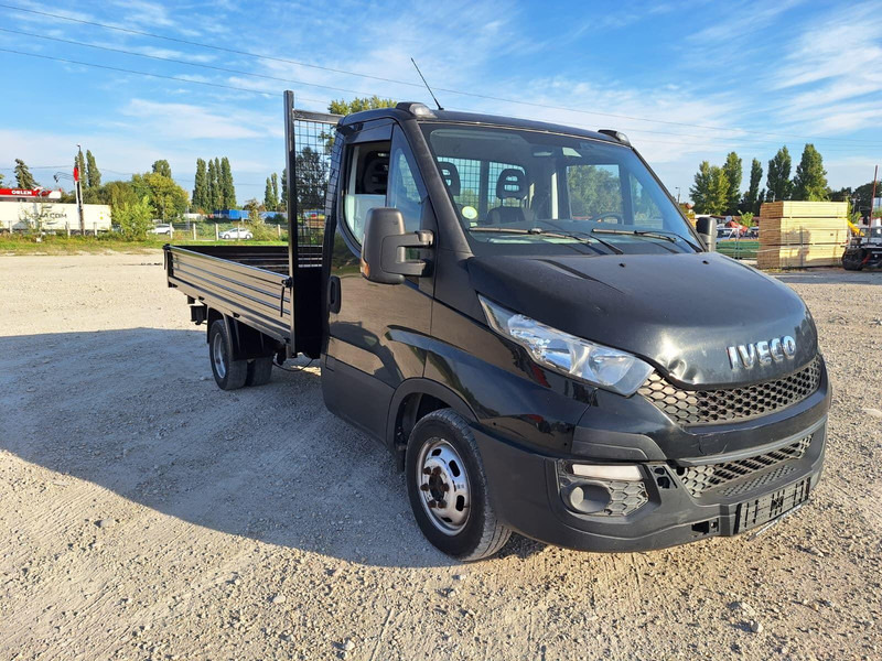 Iveco Daily 35-130 - 3 sided Tipper - Billenőplatós kisteherautó: 4 kép. Iveco Daily 35-130 - 3 sided Tipper - Billenőplatós kisteherautó: 4 kép.