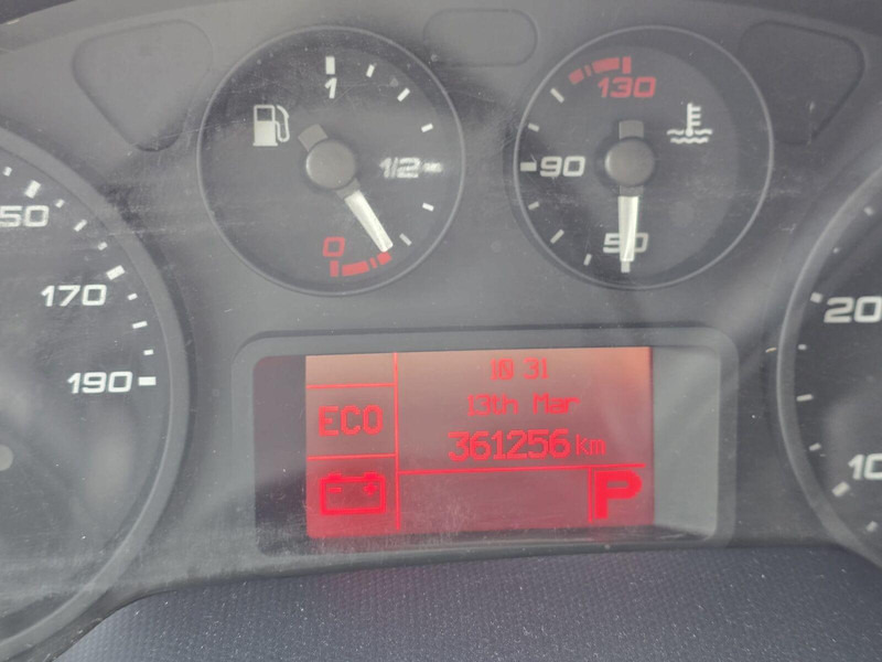 Iveco Daily 35-140 - Carrier Xarios 350 frigo lízing Iveco Daily 35-140 - Carrier Xarios 350 frigo: 13 kép. Iveco Daily 35-140 - Carrier Xarios 350 frigo lízing Iveco Daily 35-140 - Carrier Xarios 350 frigo: 13 kép.