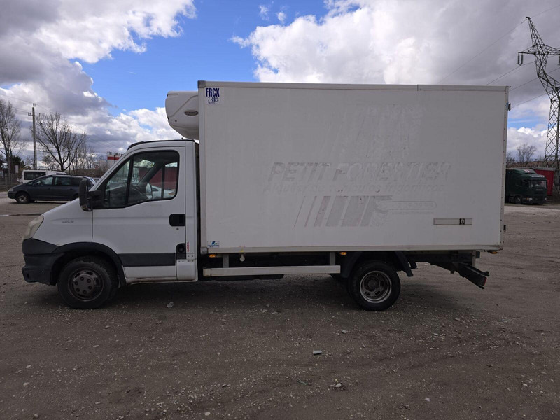 Hűtős kisteherautó Iveco Daily 35 C 13 - Carrier Xarios 500 frigo: 5 kép.