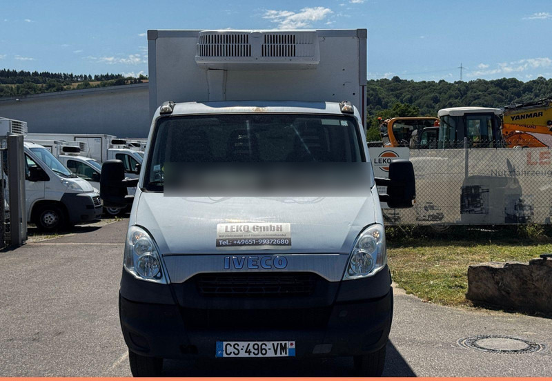 Iveco Daily 35C11 - Hűtős kisteherautó: 2 kép. Iveco Daily 35C11 - Hűtős kisteherautó: 2 kép.