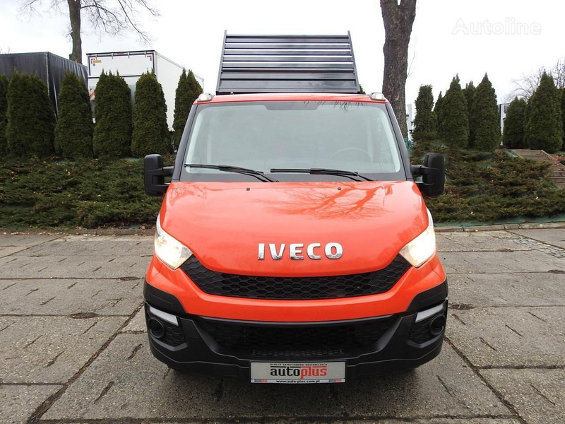 Iveco Daily 35C13 Doka tipper - Billenőplatós kisteherautó, Duplakabinos kisteherautó: 4 kép. Iveco Daily 35C13 Doka tipper - Billenőplatós kisteherautó, Duplakabinos kisteherautó: 4 kép.