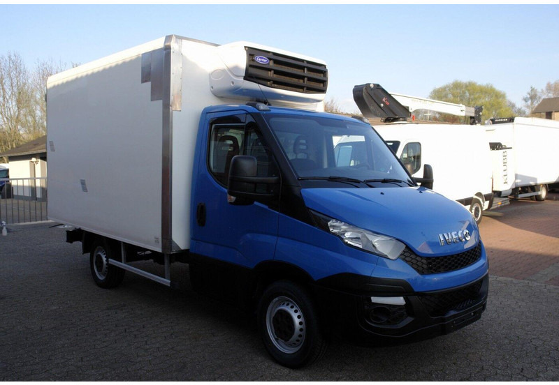 Iveco Daily 35S13 - Hűtős kisteherautó: 3 kép. Iveco Daily 35S13 - Hűtős kisteherautó: 3 kép.