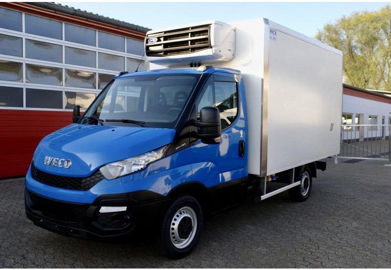 Iveco Daily 35S13 - Hűtős kisteherautó: 1 kép. Iveco Daily 35S13 - Hűtős kisteherautó: 1 kép.