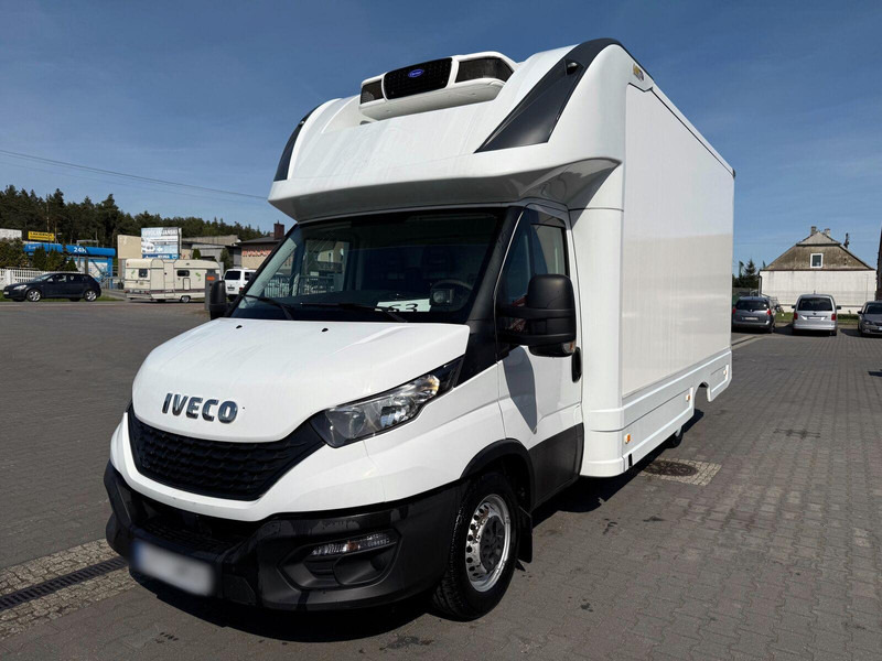 Iveco Daily 35S16 3.0 Kontener Chłodnia, Dwie komory, Autosklep, 230V - Hűtős kisteherautó: 1 kép. Iveco Daily 35S16 3.0 Kontener Chłodnia, Dwie komory, Autosklep, 230V - Hűtős kisteherautó: 1 kép.
