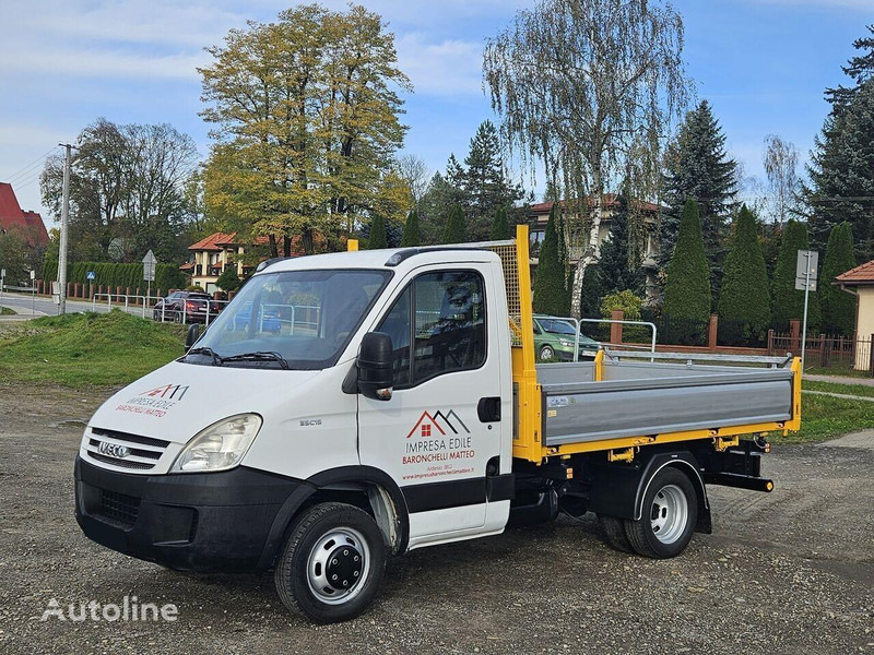Iveco Daily 35c-15 3 way tipper - Billenőplatós kisteherautó: 1 kép. Iveco Daily 35c-15 3 way tipper - Billenőplatós kisteherautó: 1 kép.
