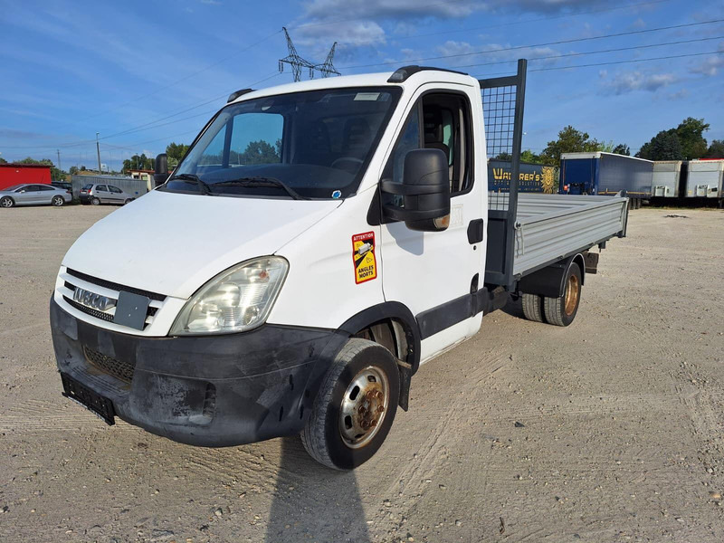 Iveco Daily 50 C 15 - 3 sided Tipper - Billenőplatós teherautó: 3 kép. Iveco Daily 50 C 15 - 3 sided Tipper - Billenőplatós teherautó: 3 kép.
