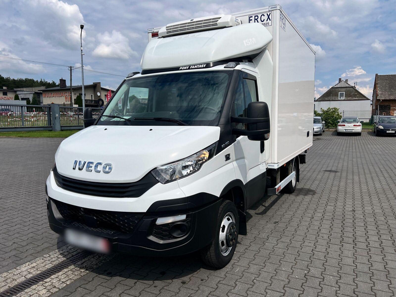 Iveco Daily 50C15 Kontener Mroźnia/Chłodnia 3x Drzwi ThermoKing V 300 - Hűtős kisteherautó: 1 kép. Iveco Daily 50C15 Kontener Mroźnia/Chłodnia 3x Drzwi ThermoKing V 300 - Hűtős kisteherautó: 1 kép.
