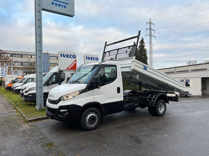 Iveco Daily 70 C 18 - Billenőplatós teherautó: 2 kép. Iveco Daily 70 C 18 - Billenőplatós teherautó: 2 kép.