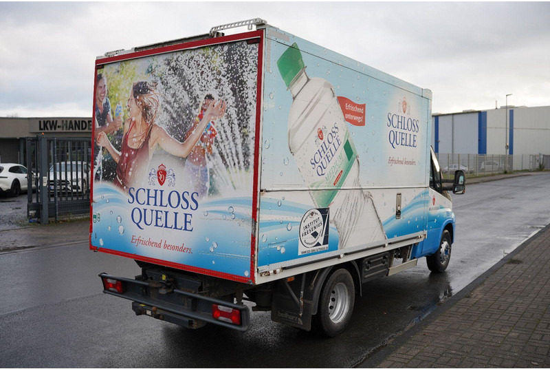 Iveco Daily 70C17 Beverage Truck - Dobozos felépítményű teherautó: 4 kép. Iveco Daily 70C17 Beverage Truck - Dobozos felépítményű teherautó: 4 kép.