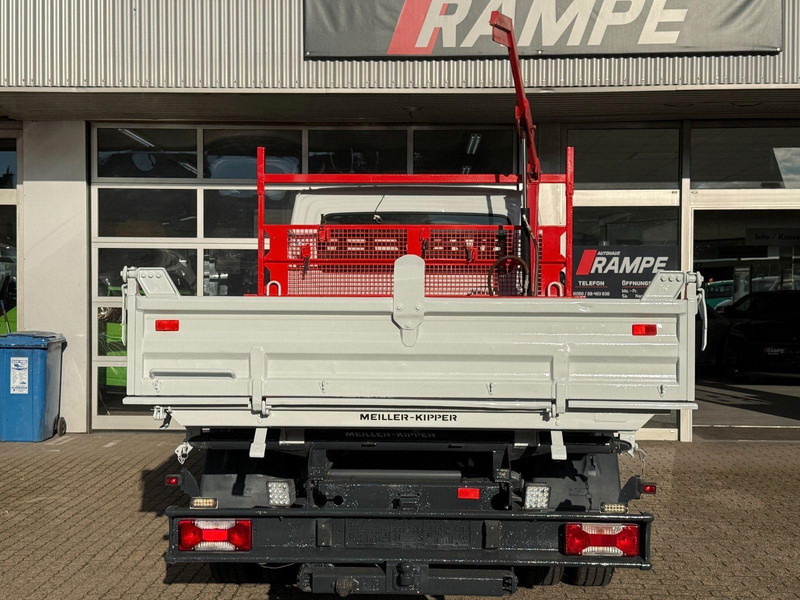 Billenőplatós teherautó, Darus autó Iveco Daily 70C17 Doka Three sided M Tipper + Crane: 8 kép.