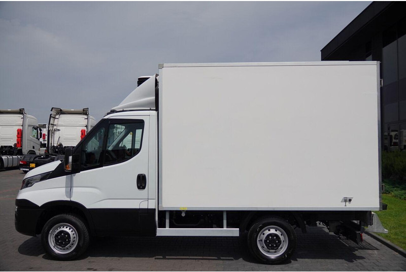 Iveco Daily / CHŁODNIA / AGREGAT CARIER -XARIOS 200 / Sprowadzony - Hűtős kisteherautó: 4 kép. Iveco Daily / CHŁODNIA / AGREGAT CARIER -XARIOS 200 / Sprowadzony - Hűtős kisteherautó: 4 kép.