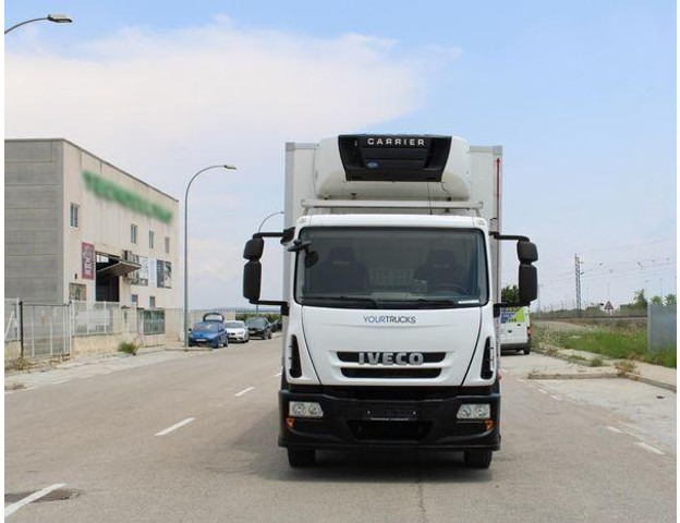 Iveco Eurocargo ML140E18 - Hűtős teherautó: 4 kép. Iveco Eurocargo ML140E18 - Hűtős teherautó: 4 kép.