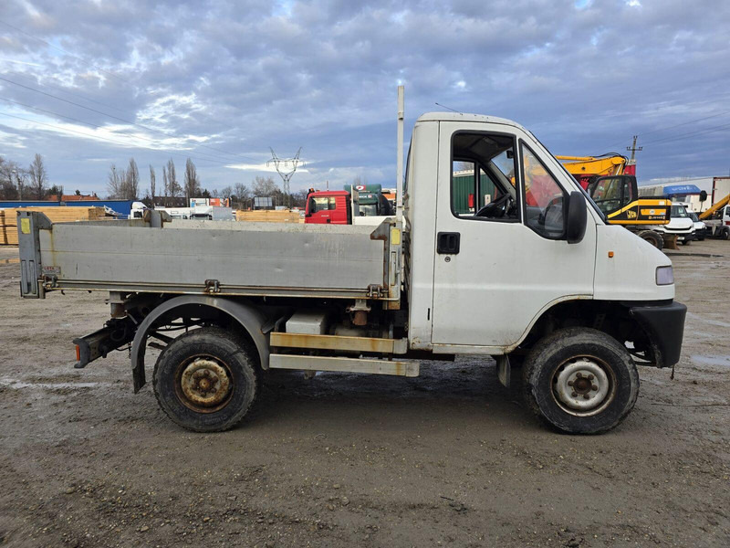 Iveco Scam SM 50 4x4 - 3 sided Tipper - Billenőplatós kisteherautó: 4 kép. Iveco Scam SM 50 4x4 - 3 sided Tipper - Billenőplatós kisteherautó: 4 kép.