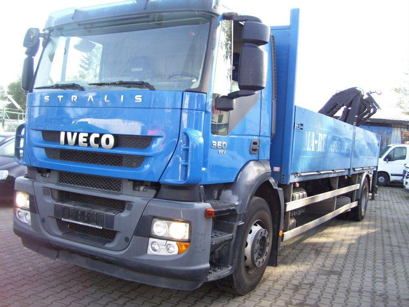 Iveco Stralis 360 - Platós teherautó, Darus autó: 1 kép. Iveco Stralis 360 - Platós teherautó, Darus autó: 1 kép.