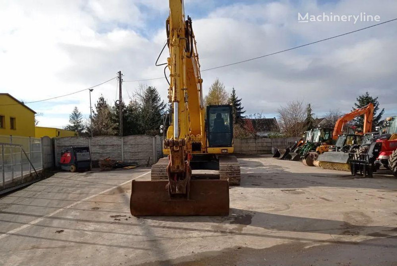 Komatsu PC 210LC-11 Crawler excavator - Lánctalpas kotró: 3 kép. Komatsu PC 210LC-11 Crawler excavator - Lánctalpas kotró: 3 kép.