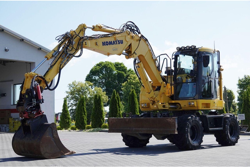 Komatsu PW 118 MR / KOPARKA KOŁOWA / 2019 ROK / TILT OBROTNICA / KAMERA - Gumikerekes kotró: 3 kép. Komatsu PW 118 MR / KOPARKA KOŁOWA / 2019 ROK / TILT OBROTNICA / KAMERA - Gumikerekes kotró: 3 kép.