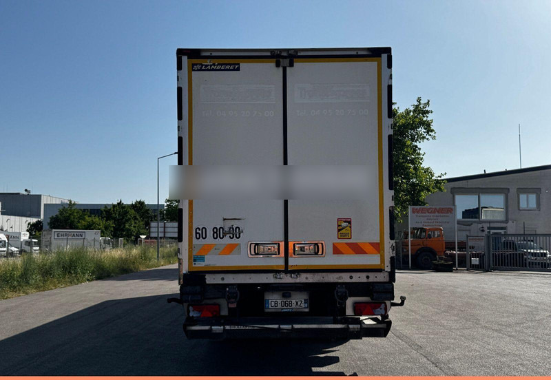 LAMBERET - Félpótkocsi hűtős: 4 kép. LAMBERET - Félpótkocsi hűtős: 4 kép.