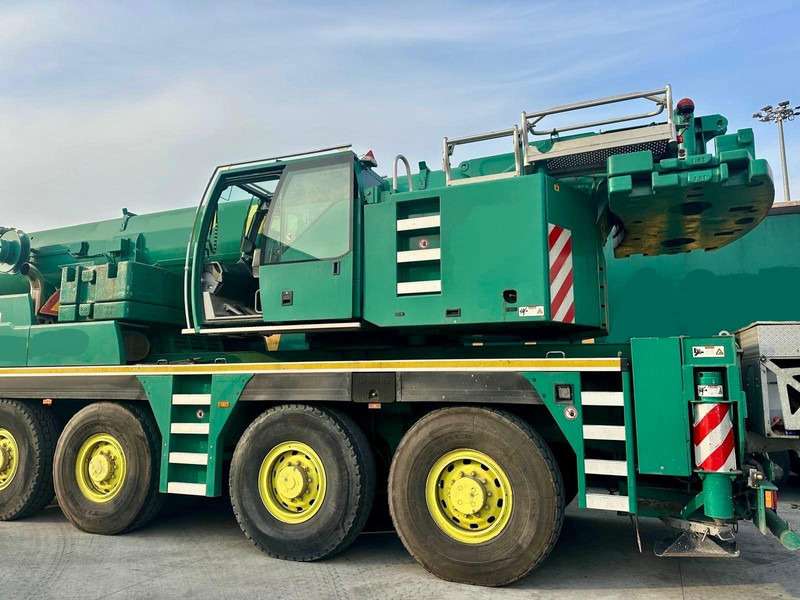 Liebherr LTM 1090 - 4.1 * 50 m * 8x8! - Autódaru: 2 kép. Liebherr LTM 1090 - 4.1 * 50 m * 8x8! - Autódaru: 2 kép.