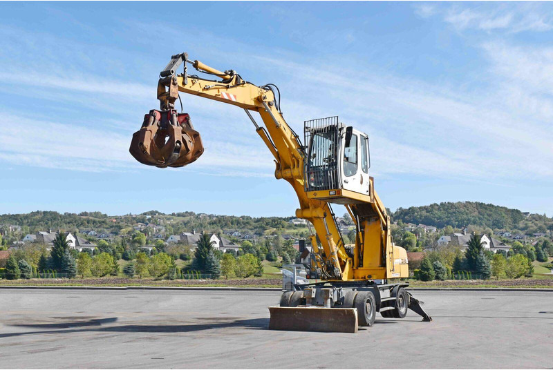 Liebherr PELLE A316 - Gumikerekes kotró: 4 kép. Liebherr PELLE A316 - Gumikerekes kotró: 4 kép.
