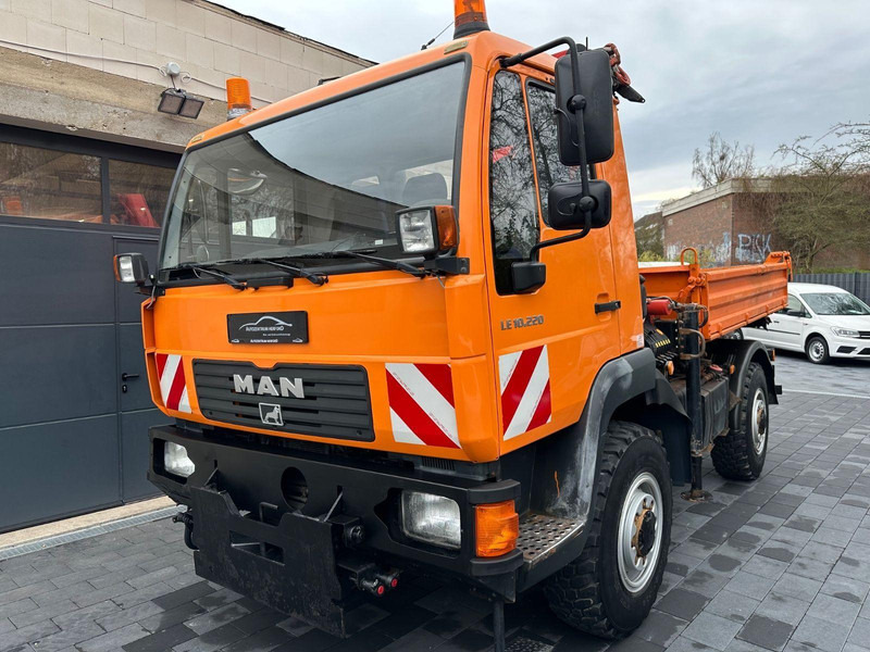 MAN LE 10.220 4X4 + Palfinger PK 6001 - Billenőplatós teherautó, Darus autó: 1 kép. MAN LE 10.220 4X4 + Palfinger PK 6001 - Billenőplatós teherautó, Darus autó: 1 kép.