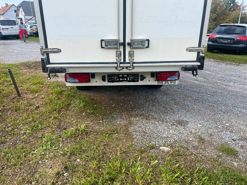 MAN TGE 3.180 4X4 - Hűtős kisteherautó: 5 kép. MAN TGE 3.180 4X4 - Hűtős kisteherautó: 5 kép.