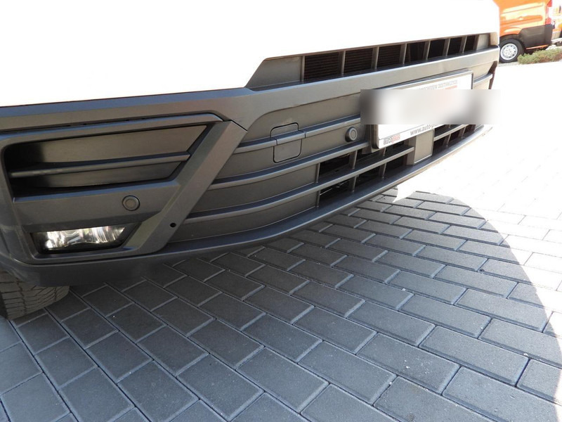 Hűtős kisteherautó MAN TGE FURGON CHŁODNIA -5*C ZASILANIE 230V TEMPOMAT AUTOMAT KLIMA: 20 kép. Hűtős kisteherautó MAN TGE FURGON CHŁODNIA -5*C ZASILANIE 230V TEMPOMAT AUTOMAT KLIMA: 20 kép.