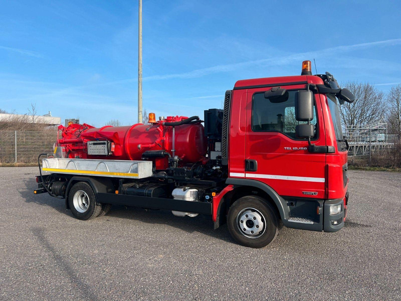 MAN TGL 10.180 Suction & pressure & rinsing truck - Szippantós autó: 3 kép. MAN TGL 10.180 Suction & pressure & rinsing truck - Szippantós autó: 3 kép.