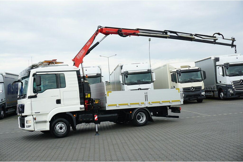 MAN TGL / 12.250 / SKRZYNIOWY + HDS / FASSI F 65 / PILOT - Platós teherautó, Darus autó: 4 kép. MAN TGL / 12.250 / SKRZYNIOWY + HDS / FASSI F 65 / PILOT - Platós teherautó, Darus autó: 4 kép.