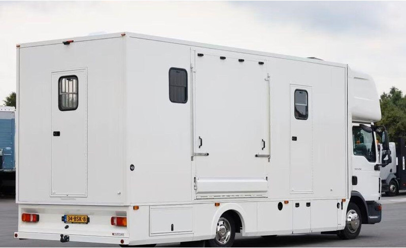 MAN TGL 8.190 - - Lószállító kamion: 3 kép. MAN TGL 8.190 - - Lószállító kamion: 3 kép.