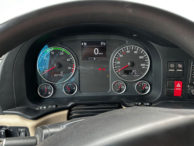 MAN TGL 8.250 - Dobozos felépítményű teherautó: 5 kép. MAN TGL 8.250 - Dobozos felépítményű teherautó: 5 kép.