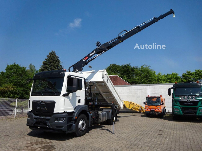 MAN TGS 22.400 - 3 way tipper+crane - Billenőplatós teherautó: 1 kép. MAN TGS 22.400 - 3 way tipper+crane - Billenőplatós teherautó: 1 kép.
