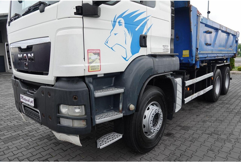 Billenőplatós teherautó MAN TGS 26.360/ 6x4 / WYWROTKA 2- STRONNA / HYDROBURTA / BORDMATIC: 16 kép. Billenőplatós teherautó MAN TGS 26.360/ 6x4 / WYWROTKA 2- STRONNA / HYDROBURTA / BORDMATIC: 16 kép.