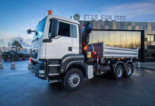 MAN TGS 26.360 6x6 PALFINGER PK 18001 EH Crane Kipe - Billenőplatós teherautó, Darus autó: 2 kép. MAN TGS 26.360 6x6 PALFINGER PK 18001 EH Crane Kipe - Billenőplatós teherautó, Darus autó: 2 kép.