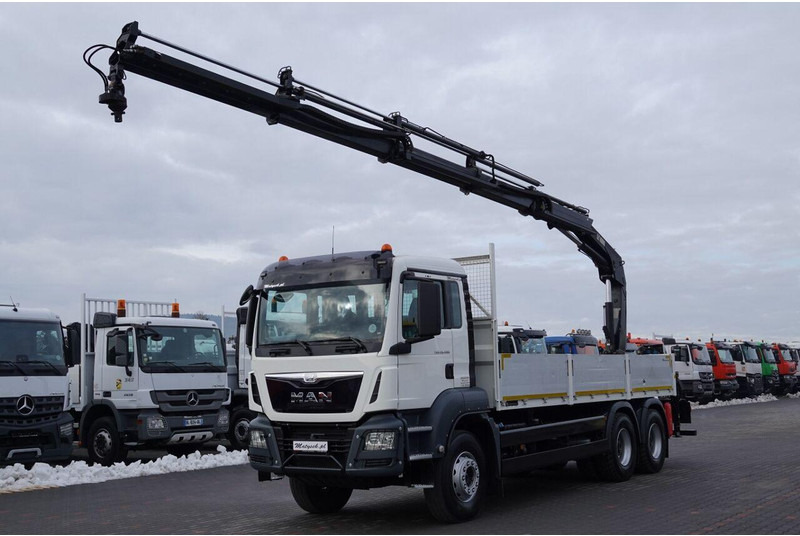 MAN TGS 26.400 / 6x4 / SKRZYNIOWY - 6,5M / HDS HIAB 188 4xwysów 13 M - Platós teherautó, Darus autó: 1 kép. MAN TGS 26.400 / 6x4 / SKRZYNIOWY - 6,5M / HDS HIAB 188 4xwysów 13 M - Platós teherautó, Darus autó: 1 kép.