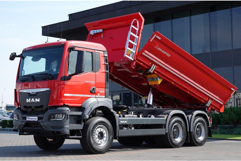 MAN TGS 33.440 / 6X4 / WYWROTKA 3 STRONNA / HYDROBURTA / BORDMATIC / - Billenőplatós teherautó: 1 kép. MAN TGS 33.440 / 6X4 / WYWROTKA 3 STRONNA / HYDROBURTA / BORDMATIC / - Billenőplatós teherautó: 1 kép.