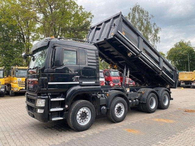 MAN TGS 35.440 8X4 EURO 5 Kipper Meiller Bordmatik - Billenőplatós teherautó: 1 kép. MAN TGS 35.440 8X4 EURO 5 Kipper Meiller Bordmatik - Billenőplatós teherautó: 1 kép.